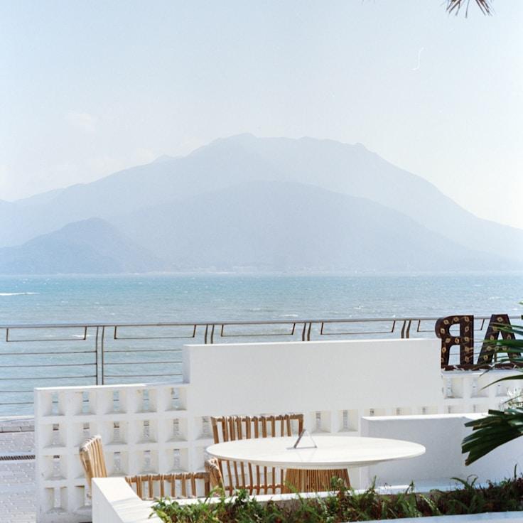 Outdoor terrace seating suitable for families in The Hague